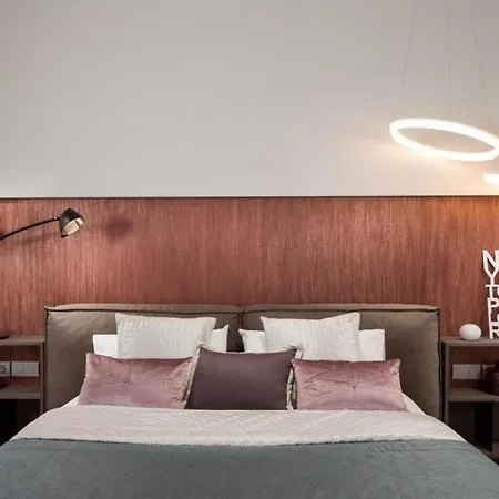 Luxury Rebeka - Heated Pool And Jacuzzi Villa *